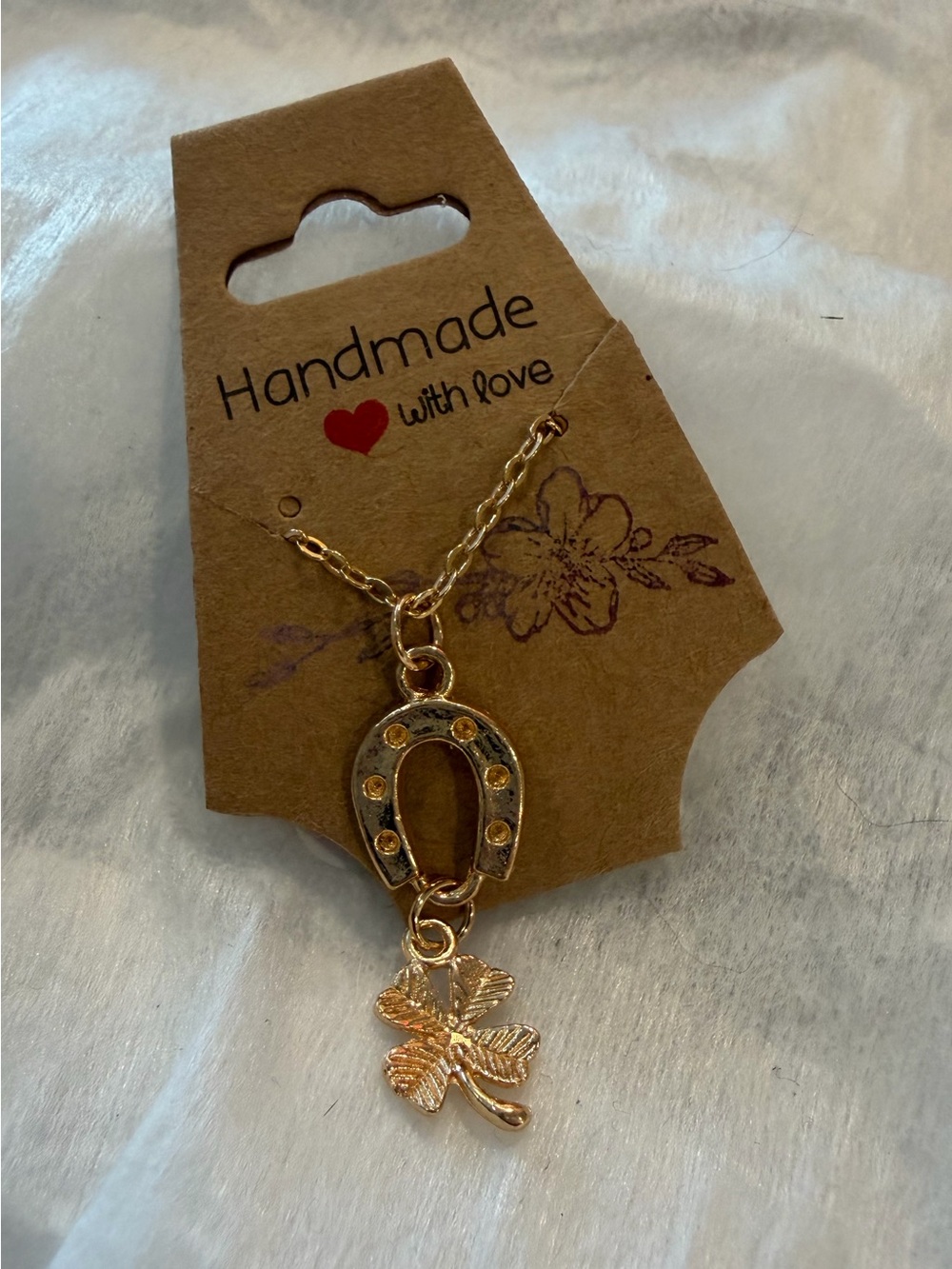 🍀 LUCK LORE 🍀 Gold Pendant Necklace